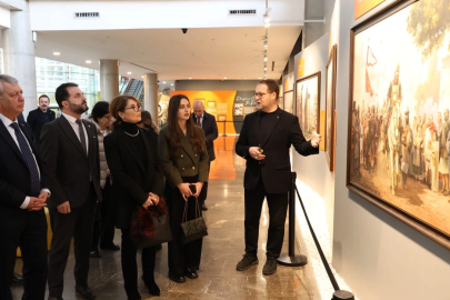 Bakan Bolkvadze Bursa’da Panorama 1326’yı gezdi