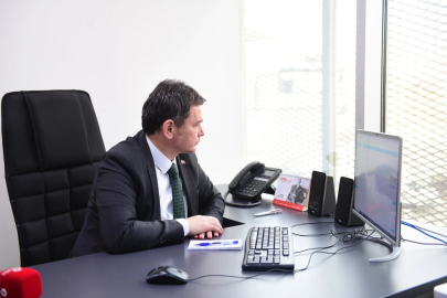 Bursa Osmangazi'de vatandaşın telefonlarını Başkan Aydın açtı