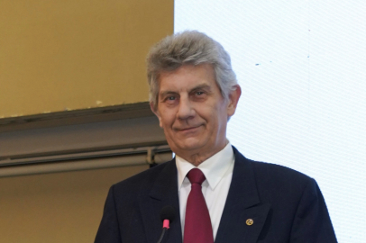 BUSİAD’dan 'Bursa Otomotiv Tarihi' kitabı